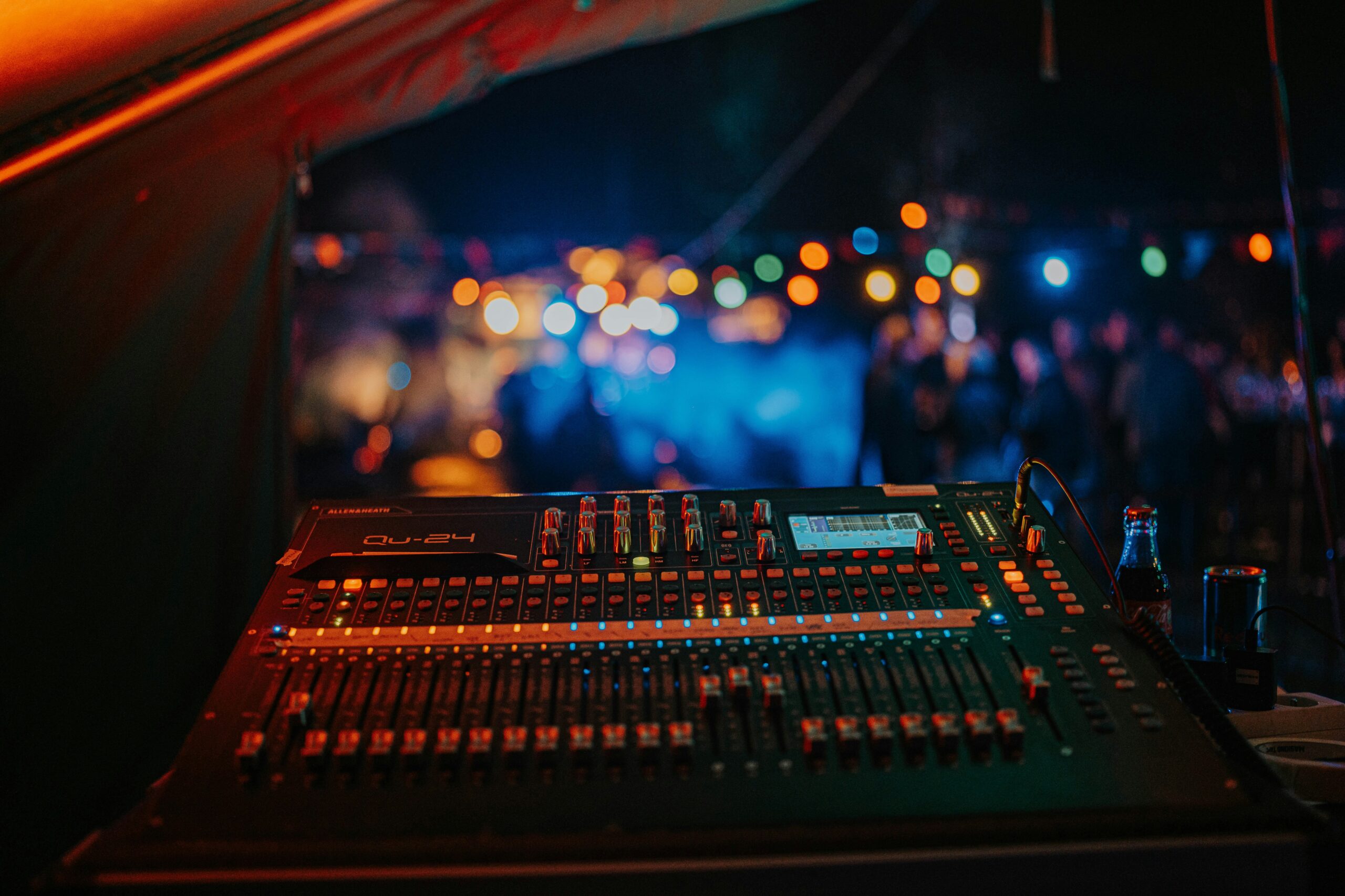 ewoud-van-den-branden-n0IWEY28U-w-unsplash